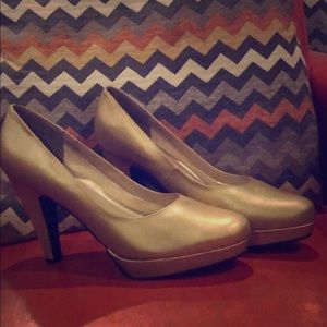 Gold High Heel Party Shoes